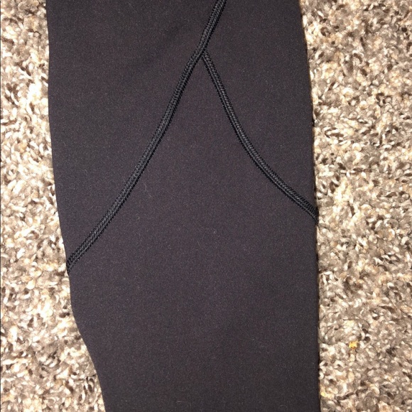 lululemon leggings - Picture 4 of 5